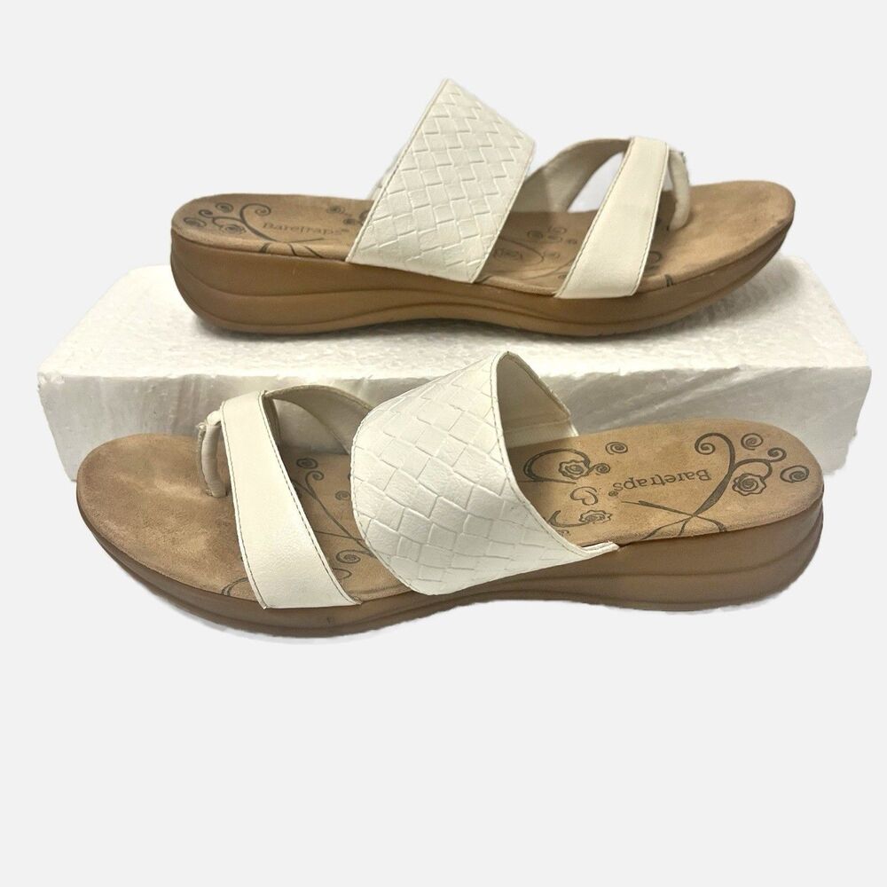 BareTraps White Slip On Jessie Sandals Size 8.5W